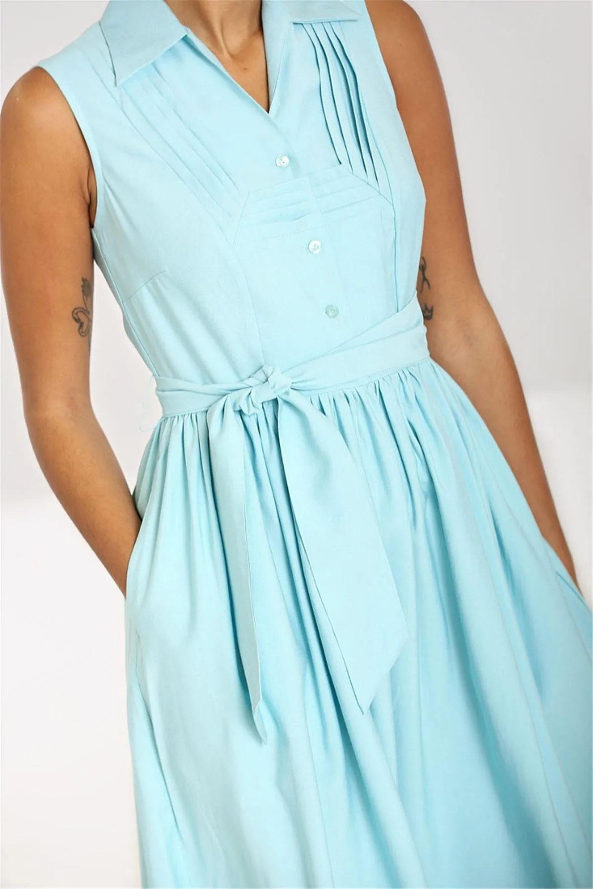 1950s Vintage Style Sky Blue Sleeveless Day Dress