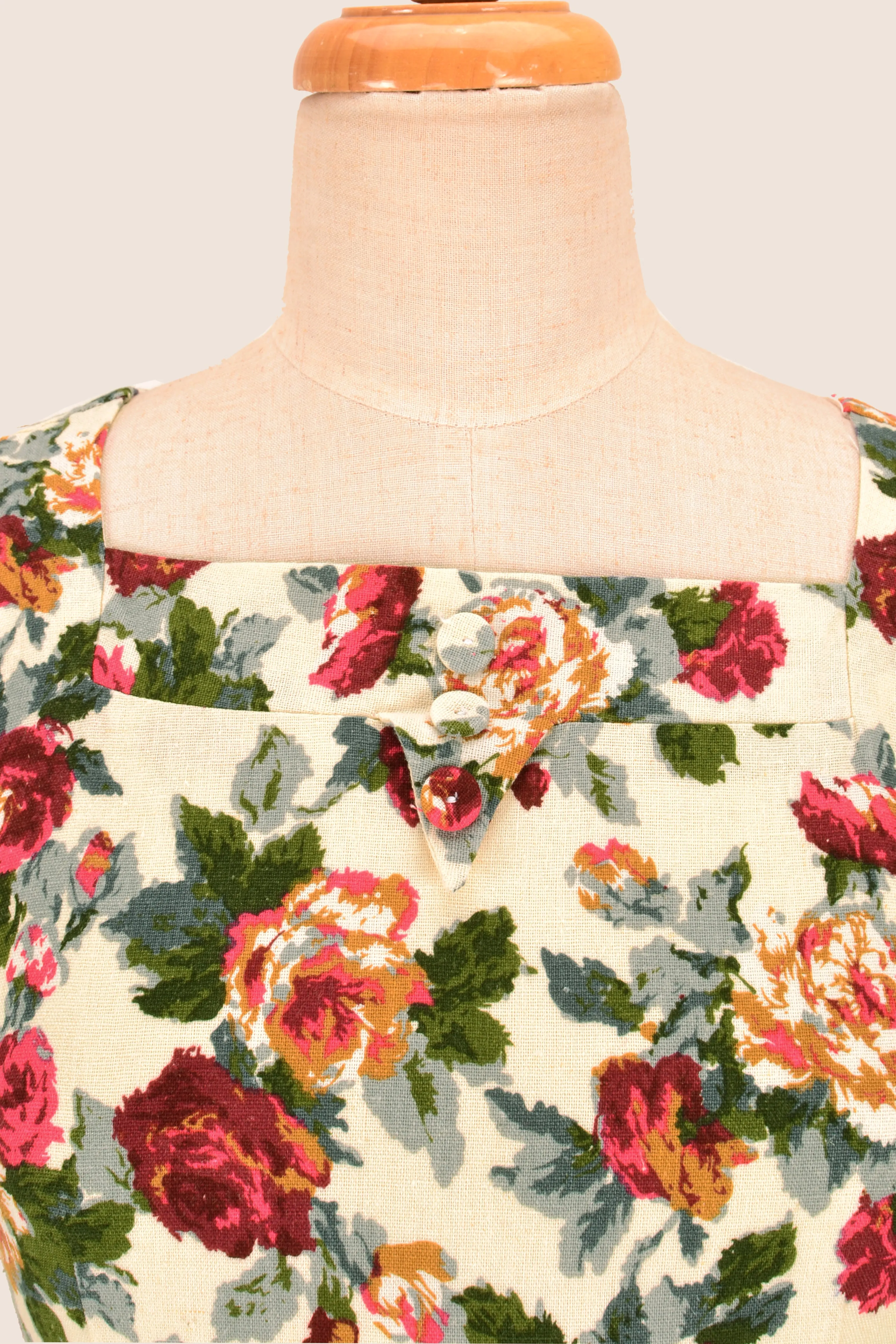 Bee Vintage Rose Dress