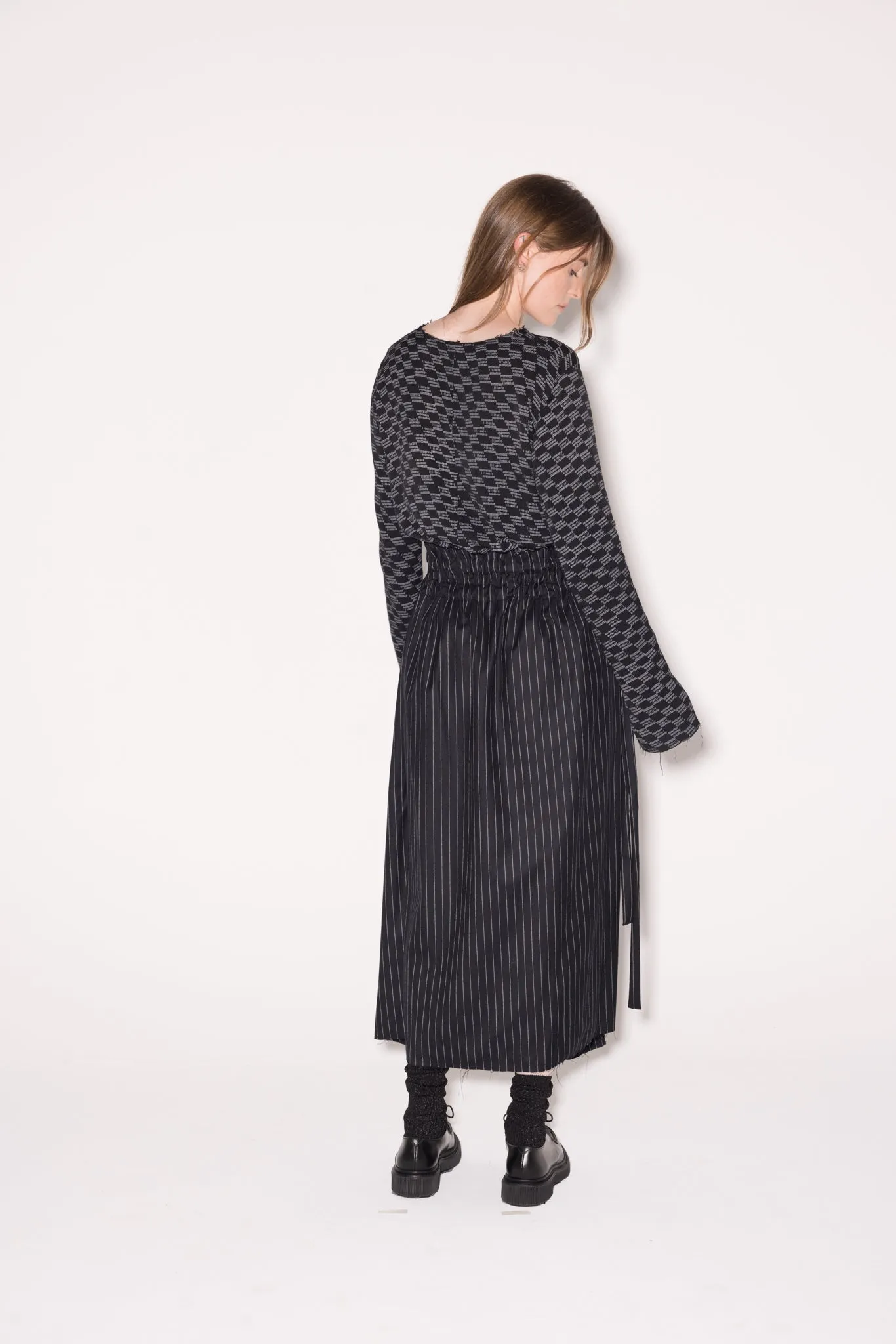 Breathe Skirt | Black Pinstripe