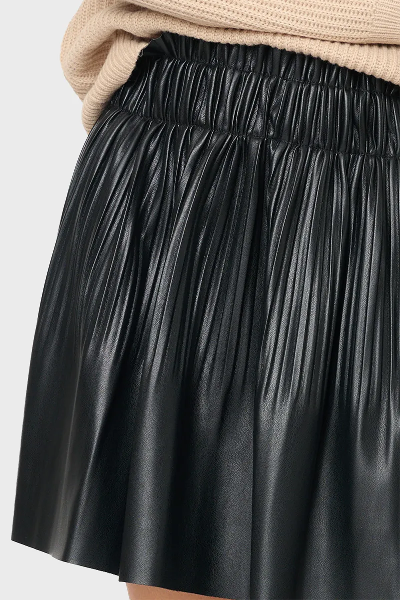 Dolce Cabo Vegan Leather Short Pleated Skirt