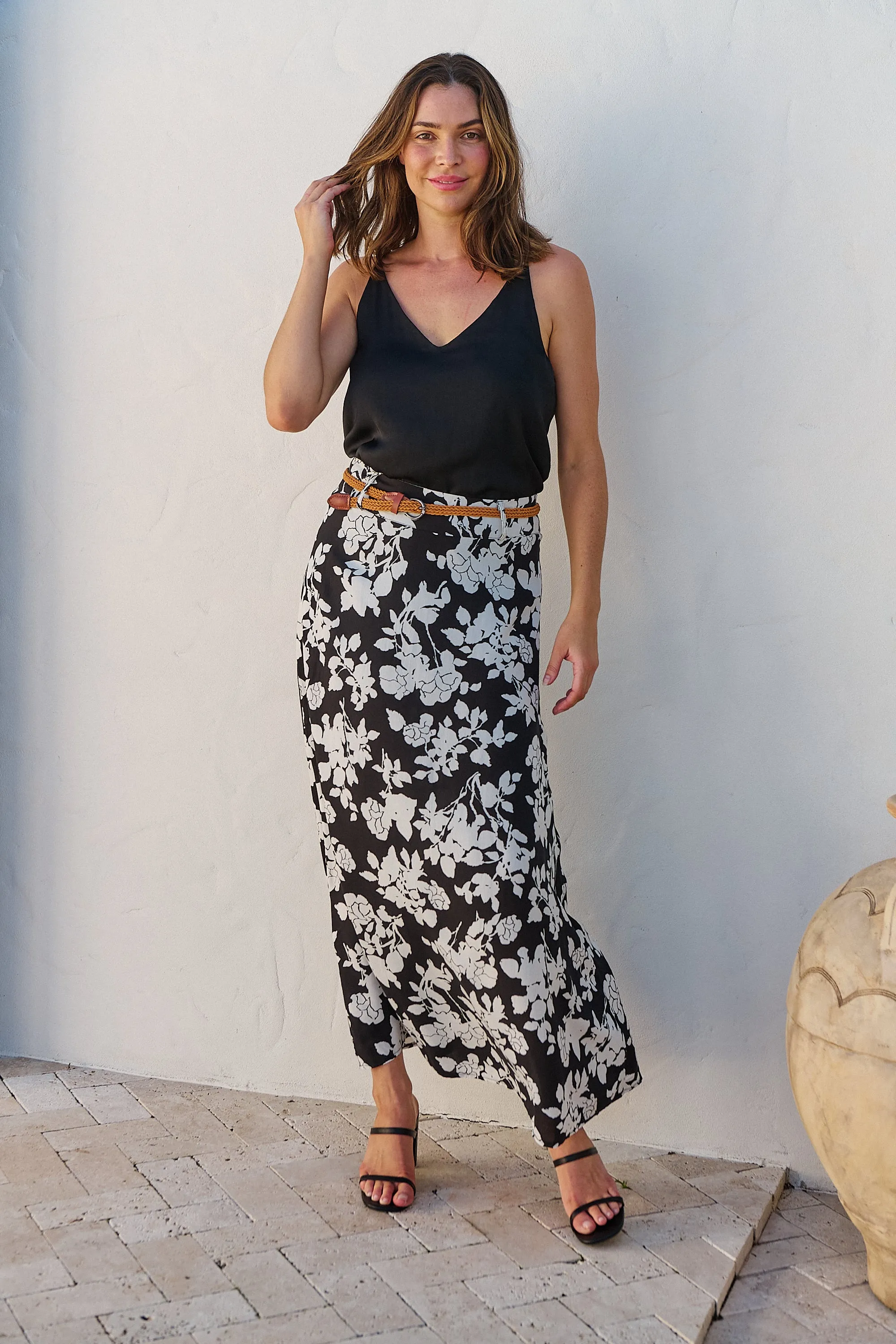 Esperence Black/White Floral Print Maxi Skirt