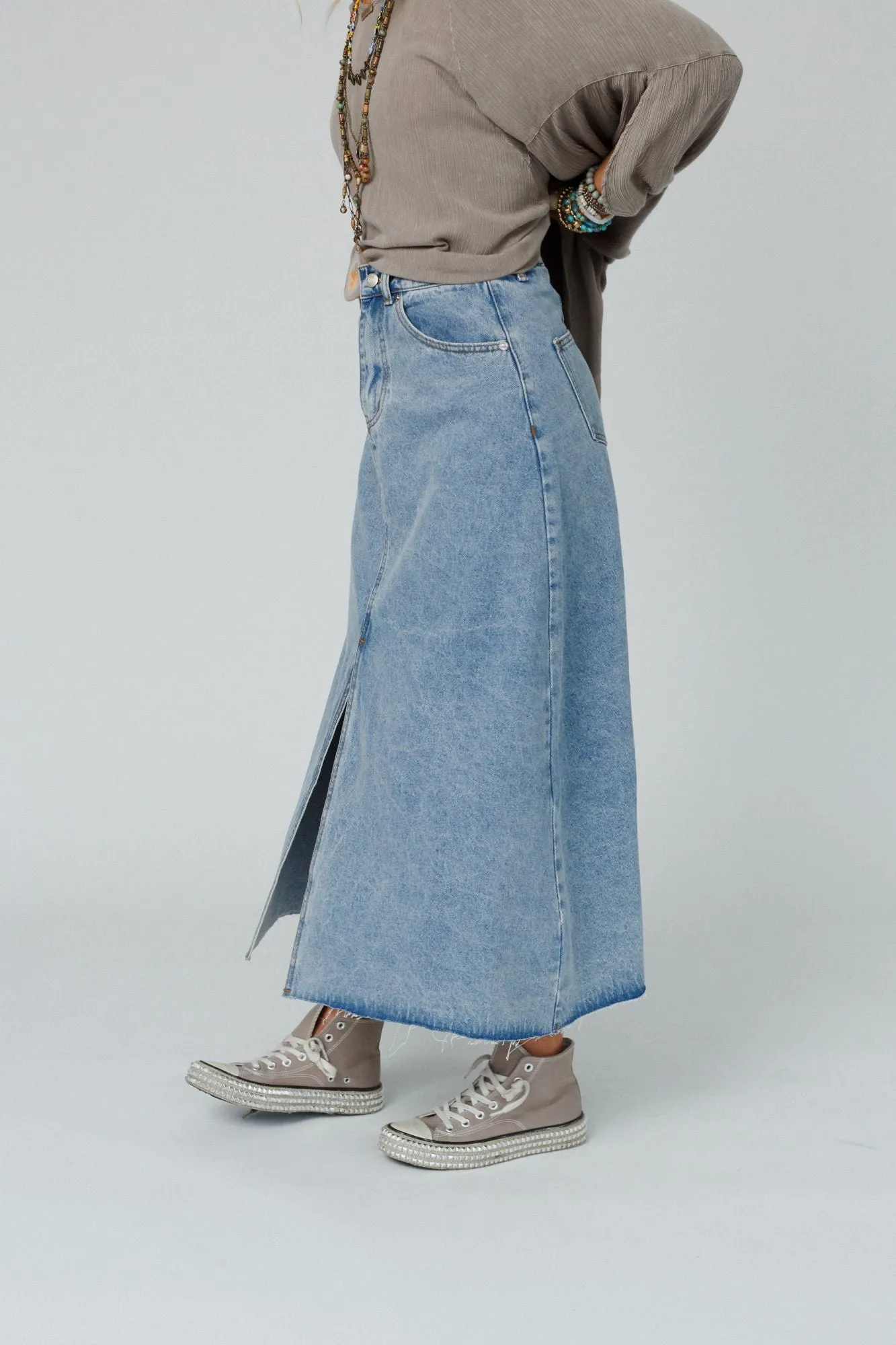 Classic Denim Maxi Skirt - Effortless Style for Every Occasion