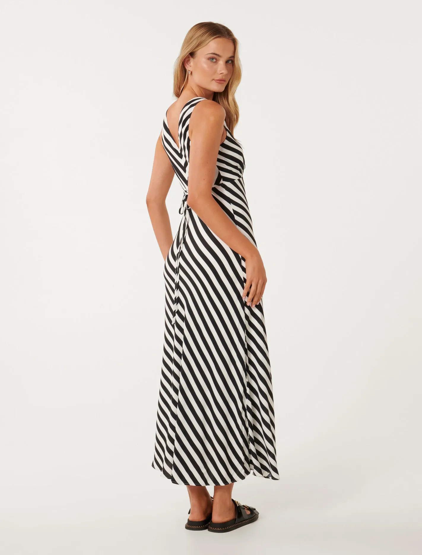 Lorna Sleeveless Casa Midi Dress