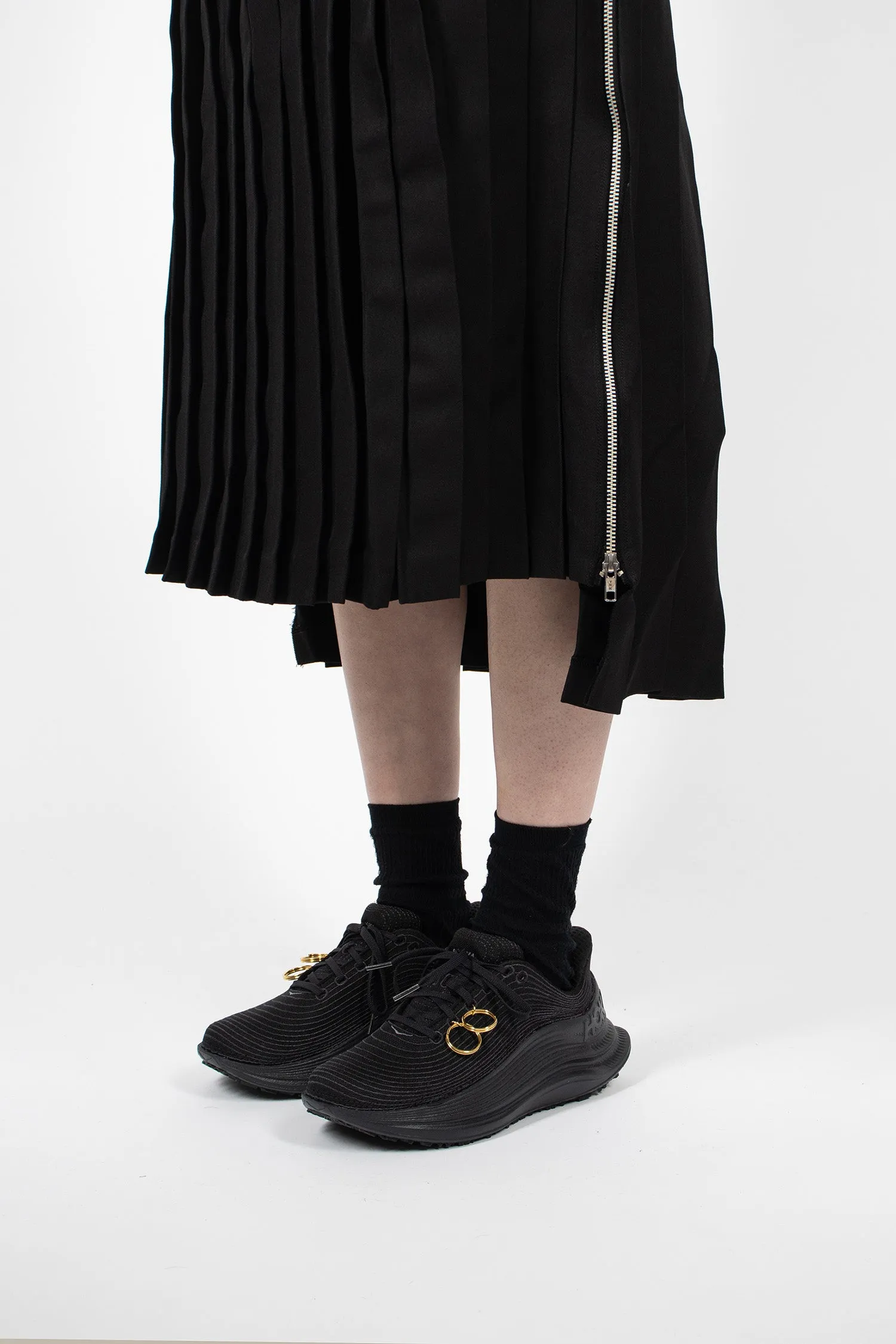 Pleated Zip Skirt Black