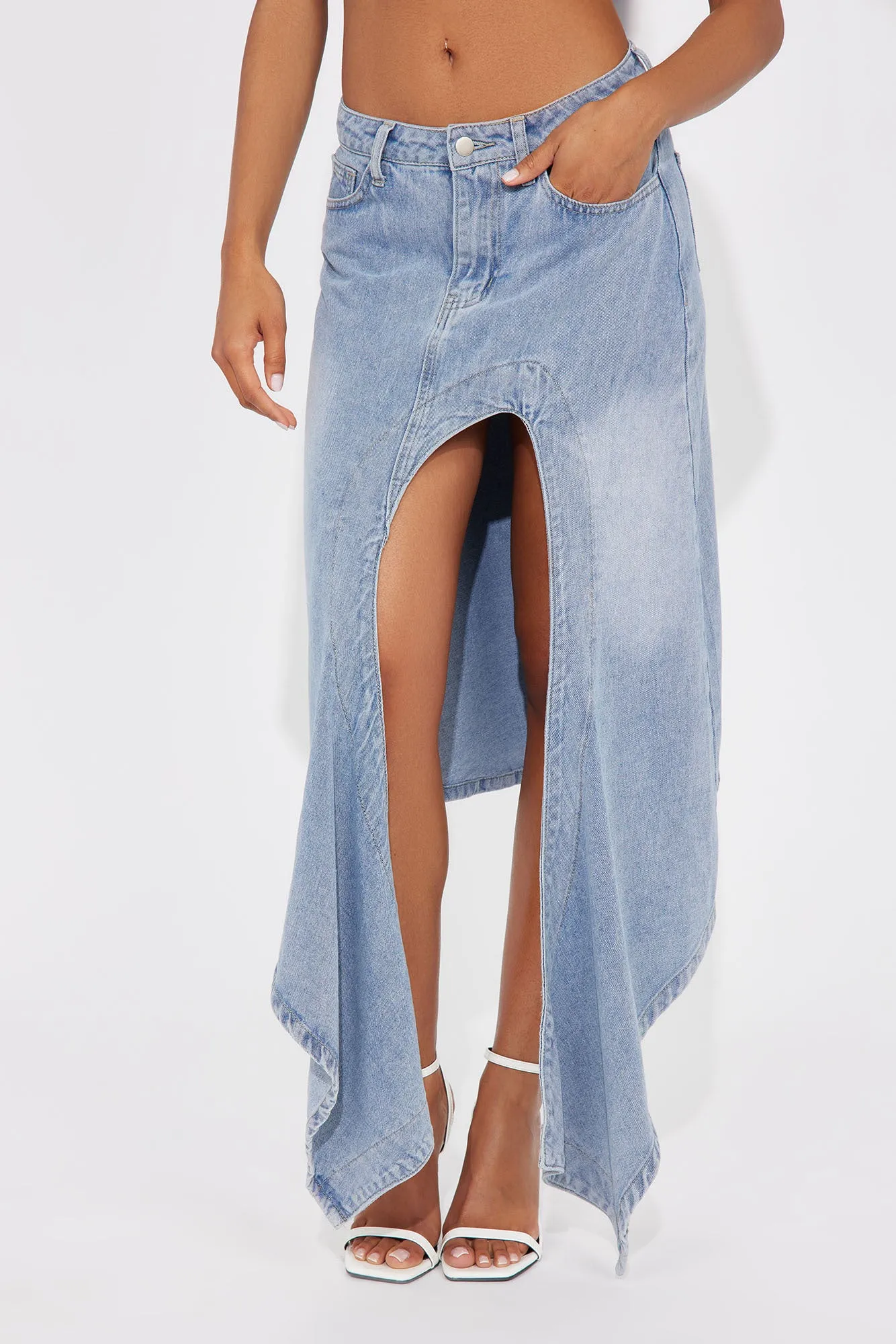 Take A Peek Denim Maxi Skirt - Medium Wash